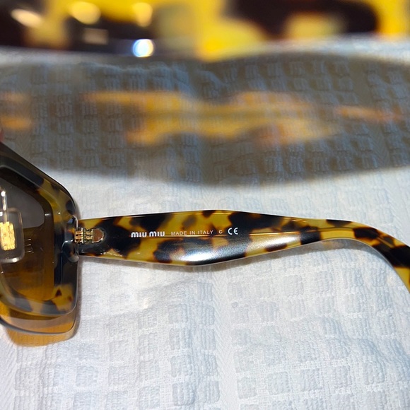 Dior Sunglasses main image 4